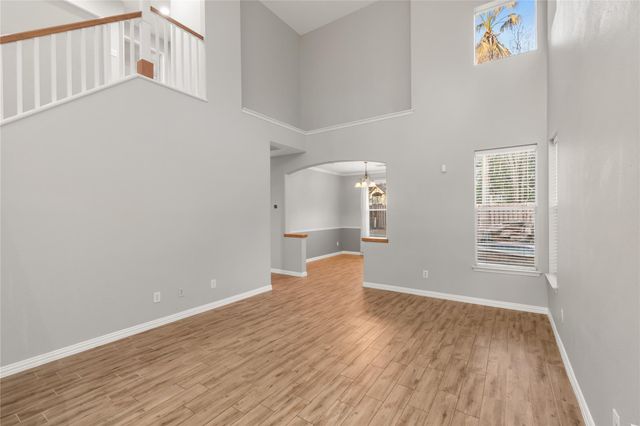 6 Vinca Trail, Spring, TX 77382