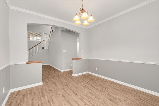 6 Vinca Trail, Spring, TX 77382