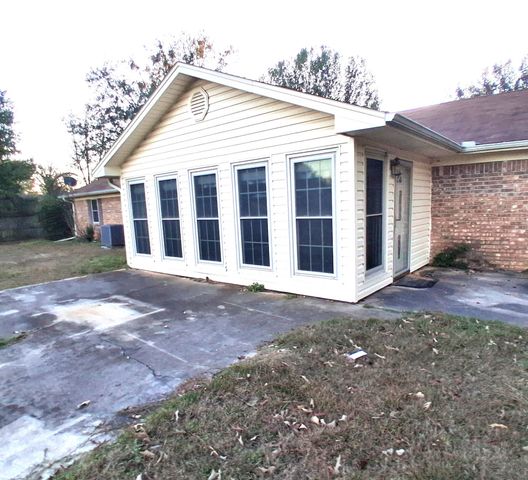 904 Pine Meadow, Texarkana, TX 75503