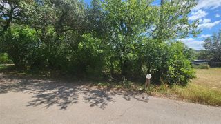 11003 4th ST, Jonestown, TX 78645