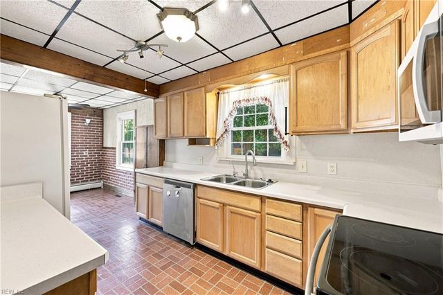 133 Leicester AVE W, Norfolk, VA 23503