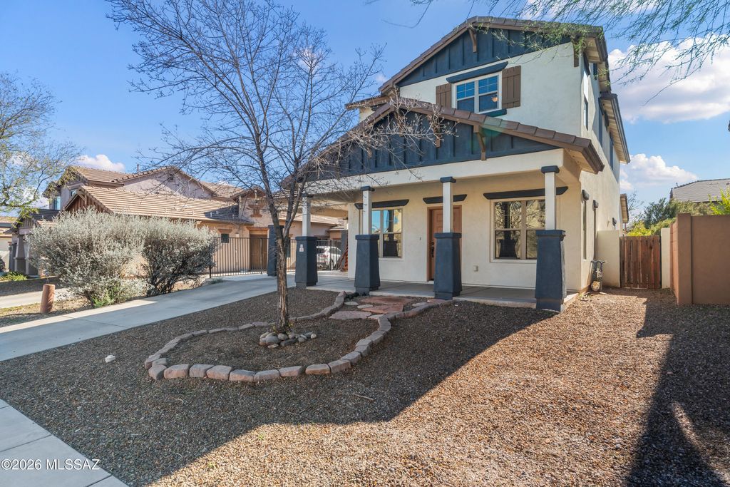 181 W Camino Espiga, Sahuarita, AZ 85629