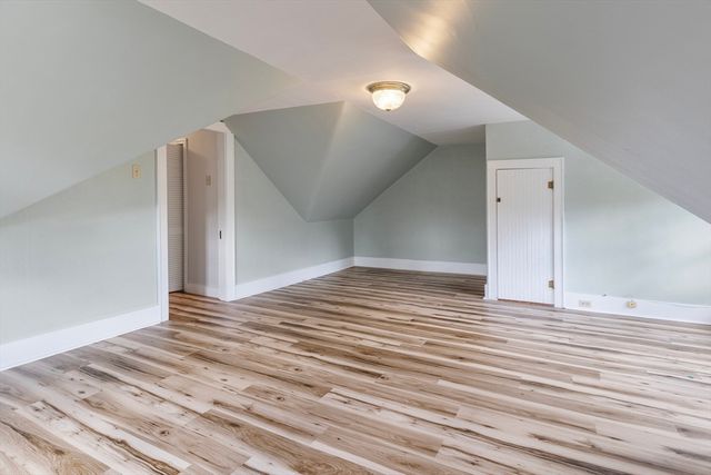 53 Hillcroft Ave, Worcester, MA 01606