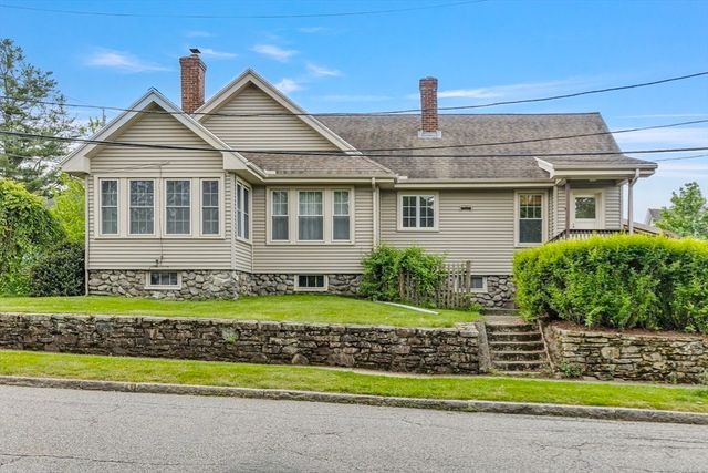 53 Hillcroft Ave, Worcester, MA 01606