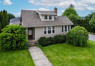 53 Hillcroft Ave, Worcester, MA 01606