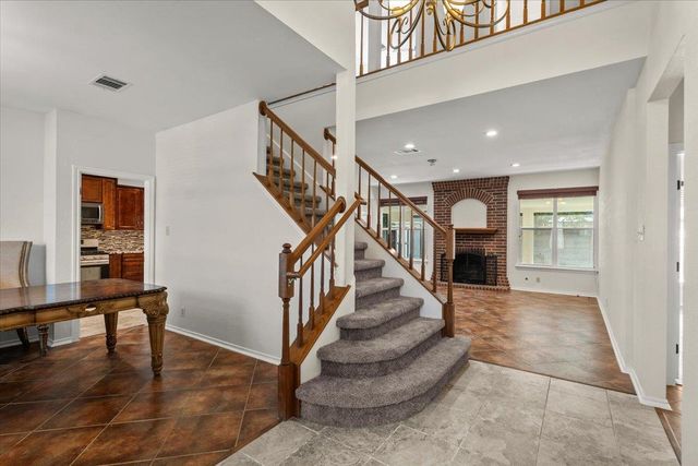 304 Marigold LN, Cedar Park, TX 78613