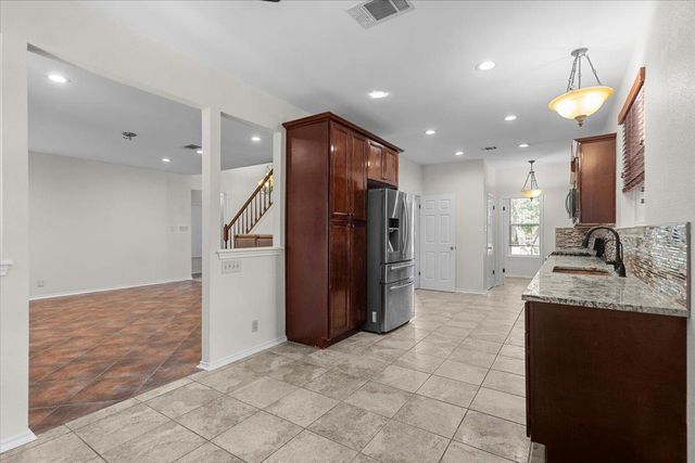 304 Marigold LN, Cedar Park, TX 78613