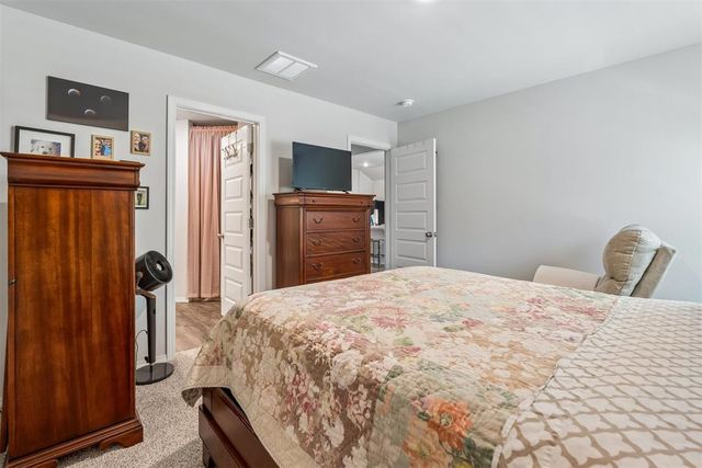 1114 Foal Drive, Guthrie, OK 73044