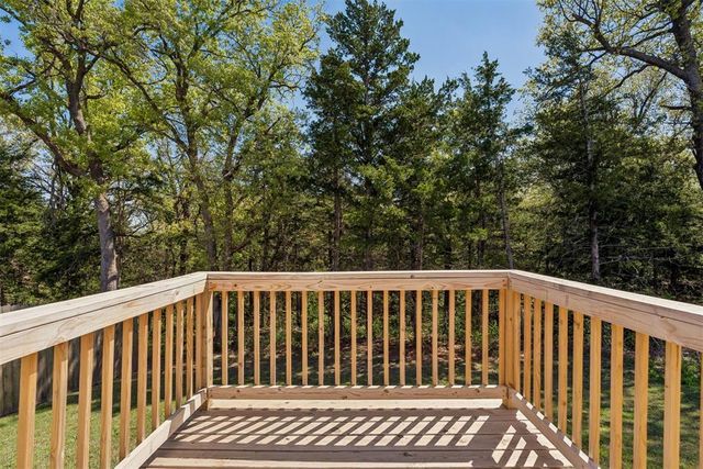 1114 Foal Drive, Guthrie, OK 73044