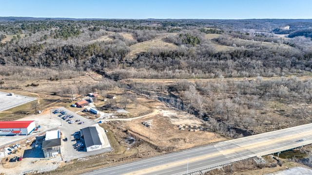 143 Missouri Lane, Pineville, MO 64856