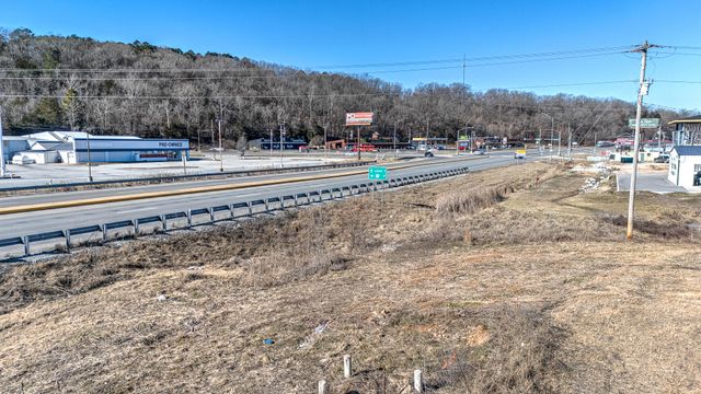 143 Missouri Lane, Pineville, MO 64856