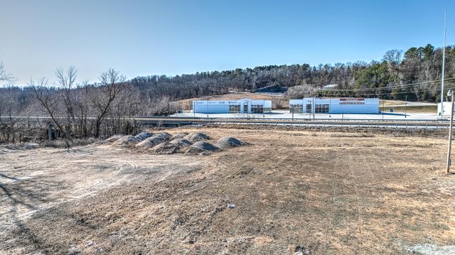 143 Missouri Lane, Pineville, MO 64856