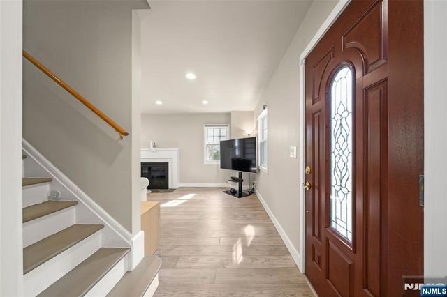267 Hickory Avenue, Tenafly, NJ 07670