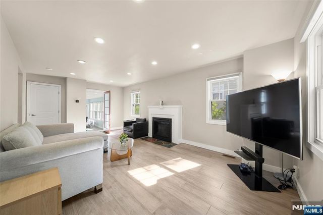 267 Hickory Avenue, Tenafly, NJ 07670