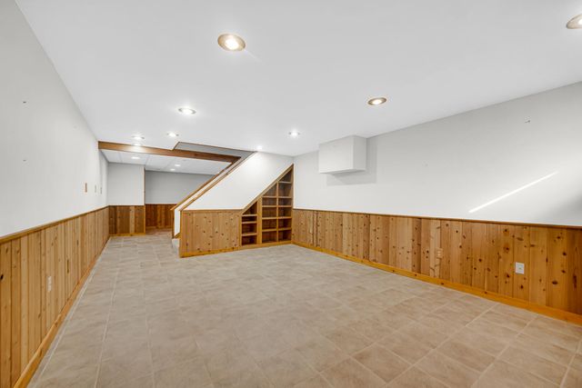 839 Hunter Drive, Westville, IN 46391