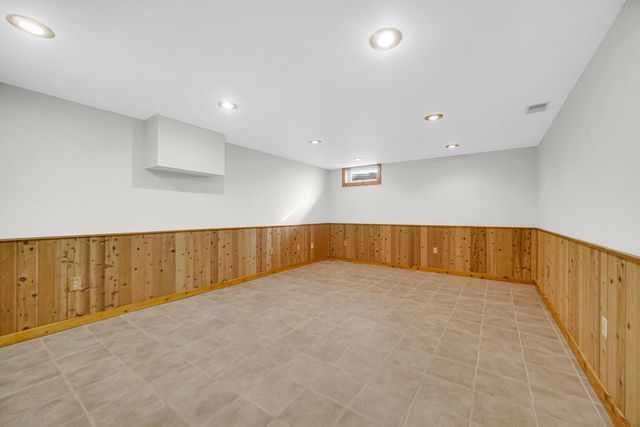 839 Hunter Drive, Westville, IN 46391