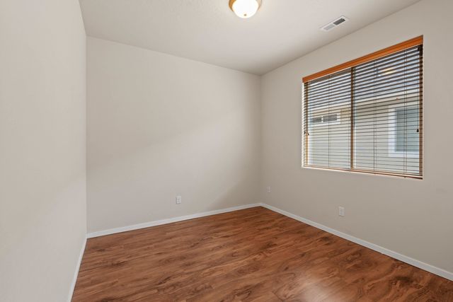 1999 N Wolfe Penn St, Liberty Lake, WA 99019
