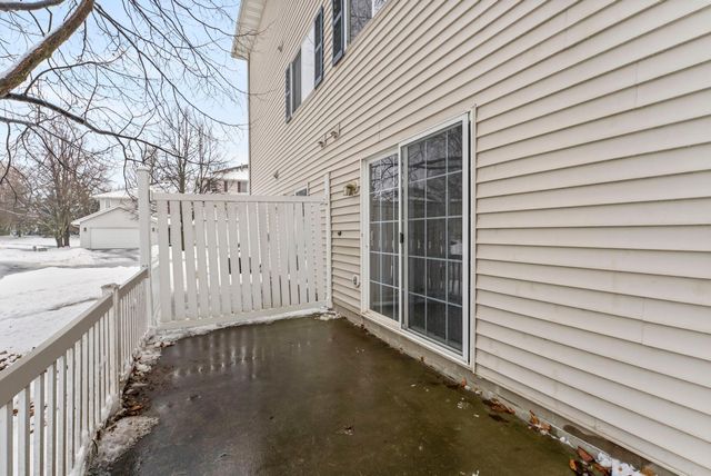 356 Gironde Court, Woodbury, MN 55125