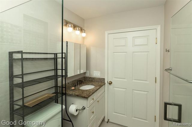 969 Wexford Way, Rochester Hills, MI 48307