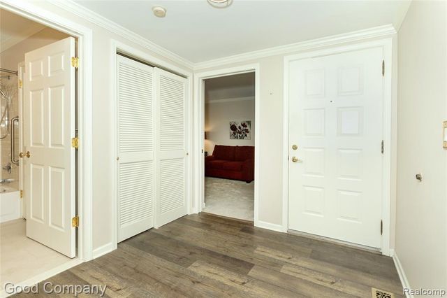 969 Wexford Way, Rochester Hills, MI 48307