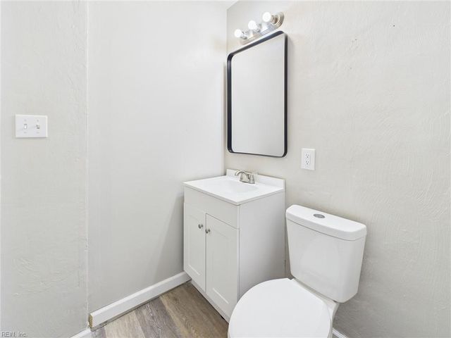 3304 Greenwood DR, Hampton, VA 23666