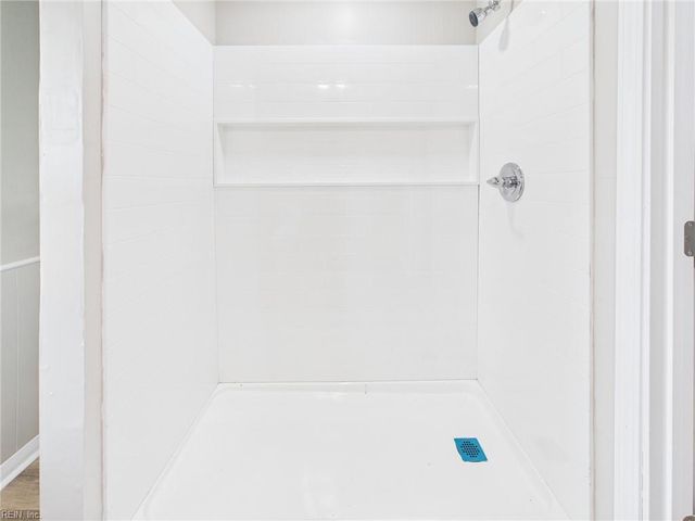 3304 Greenwood DR, Hampton, VA 23666