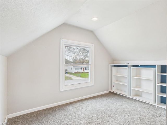 3304 Greenwood DR, Hampton, VA 23666