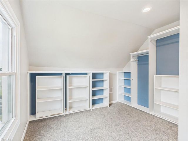 3304 Greenwood DR, Hampton, VA 23666