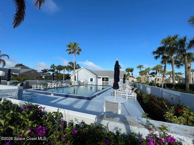 1495 Malibu Circle NE 102, Palm Bay, FL 32905
