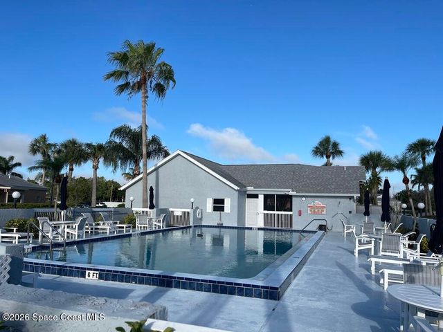1495 Malibu Circle NE 102, Palm Bay, FL 32905