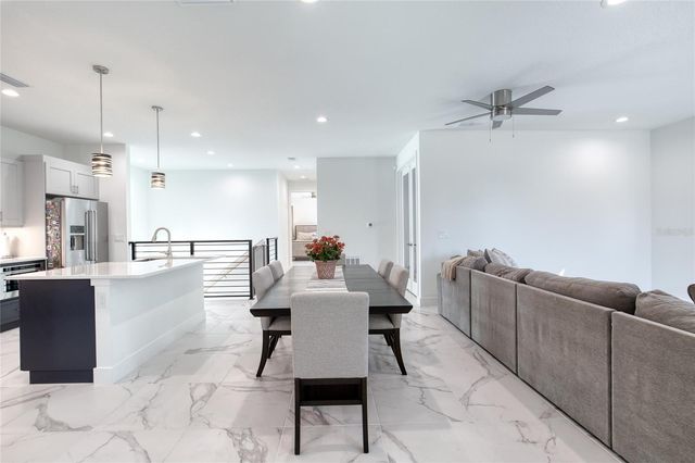 206 N HALIFAX AVENUE, Daytona Beach, FL 32118