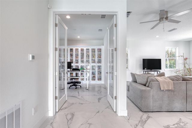 206 N HALIFAX AVENUE, Daytona Beach, FL 32118