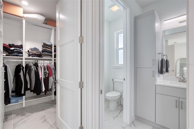 206 N HALIFAX AVENUE, Daytona Beach, FL 32118