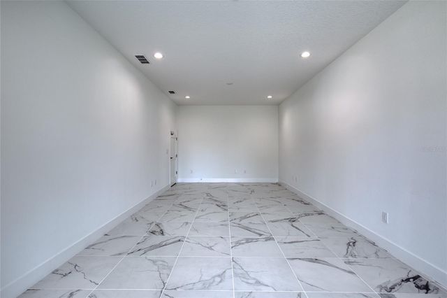 206 N HALIFAX AVENUE, Daytona Beach, FL 32118