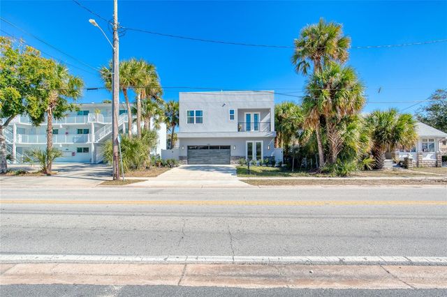 206 N HALIFAX AVENUE, Daytona Beach, FL 32118