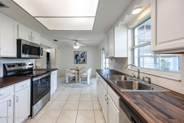 317 Fernandina Street NW, Palm Bay, FL 32907