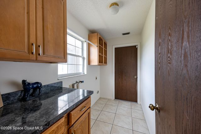 317 Fernandina Street NW, Palm Bay, FL 32907