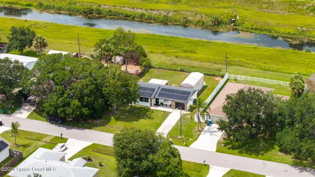 317 Fernandina Street NW, Palm Bay, FL 32907