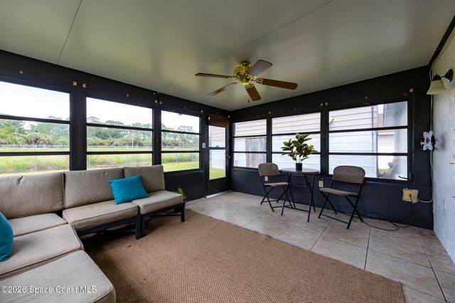 317 Fernandina Street NW, Palm Bay, FL 32907