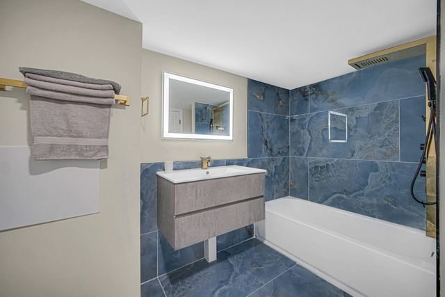 3556 W 21st Avenue, Gary, IN 46404