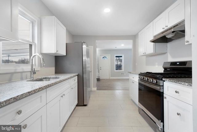 406 BURNT MILL RD, Cherry Hill, NJ 08003