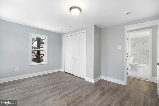 406 BURNT MILL RD, Cherry Hill, NJ 08003