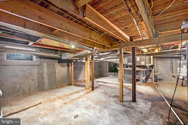 406 BURNT MILL RD, Cherry Hill, NJ 08003