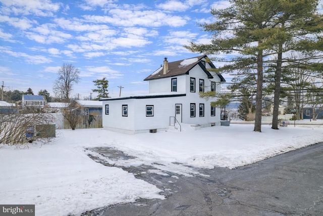 406 BURNT MILL RD, Cherry Hill, NJ 08003