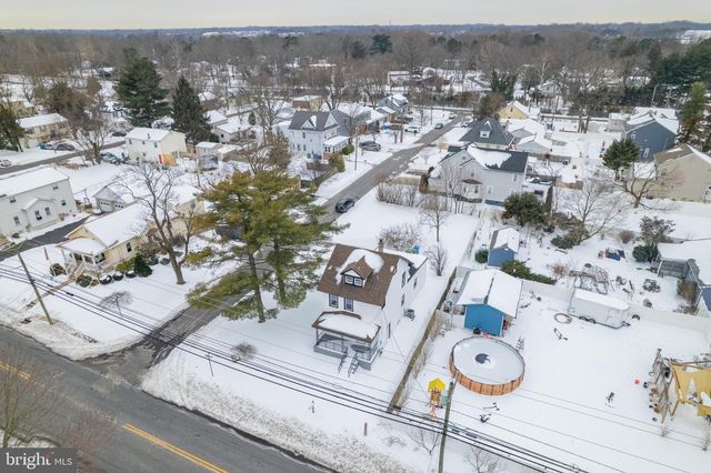 406 BURNT MILL RD, Cherry Hill, NJ 08003