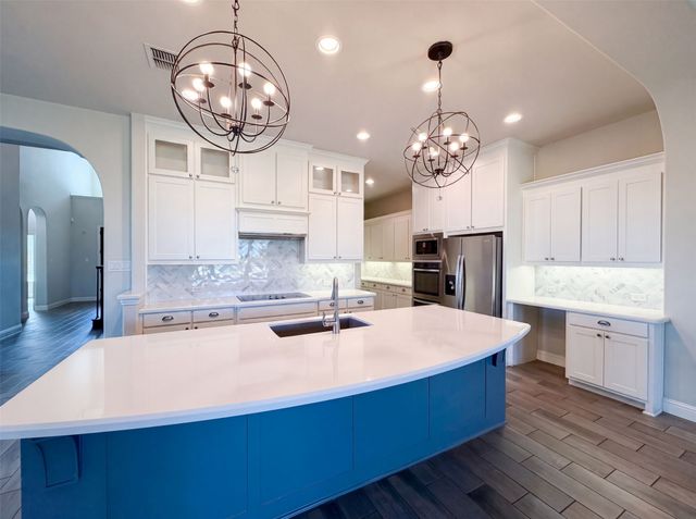 15133 Seventeen Lakes Boulevard, Fort Worth, TX 76262