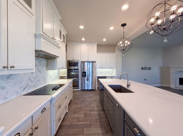 15133 Seventeen Lakes Boulevard, Fort Worth, TX 76262