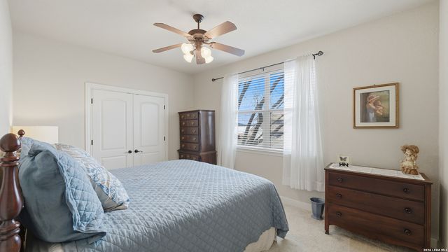 322 Kings Crown, Canyon Lake, TX 78133