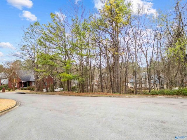 1235 Shadow Ridge Drive SE, Huntsville, AL 35803