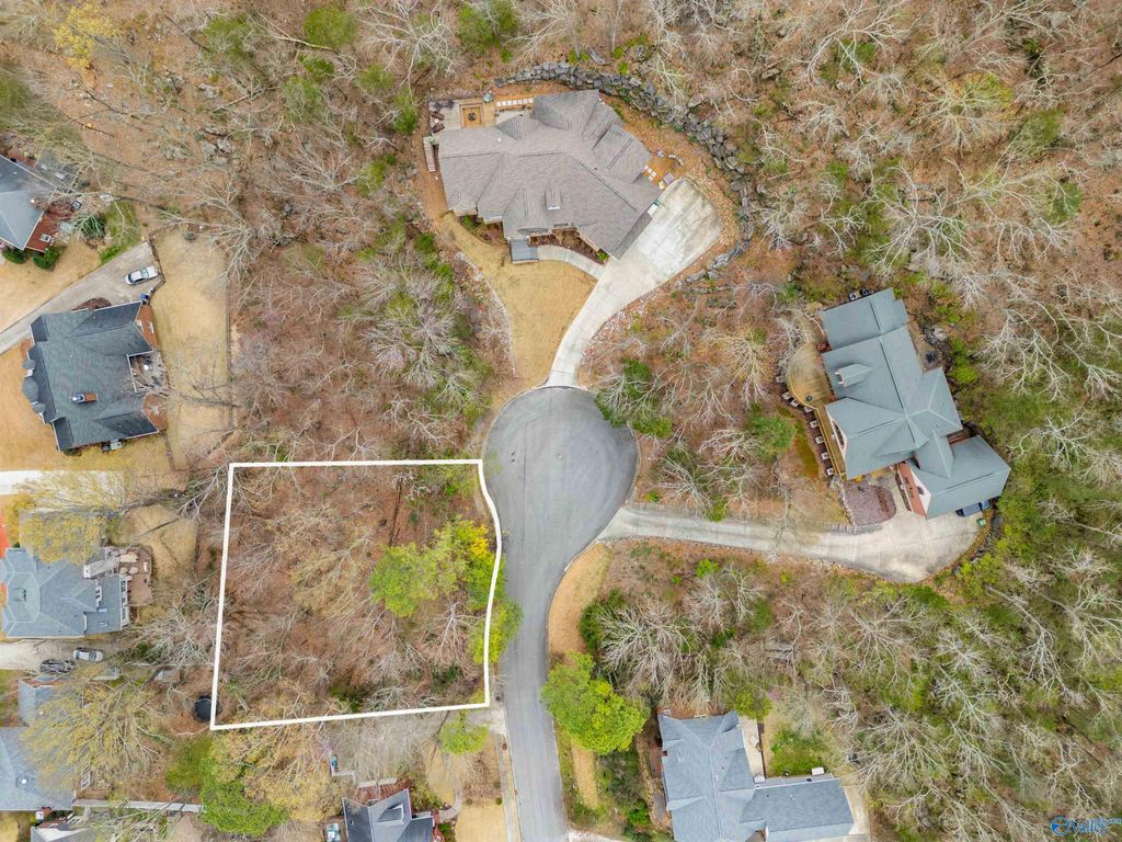 1235 Shadow Ridge Drive SE, Huntsville, AL 35803